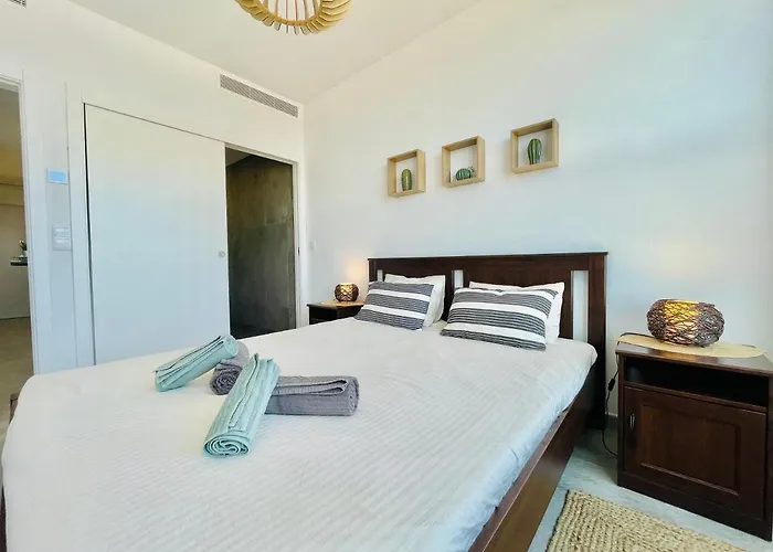 Sublimar - Beachfront - Tv Terrace - Nightlife Lägenhet